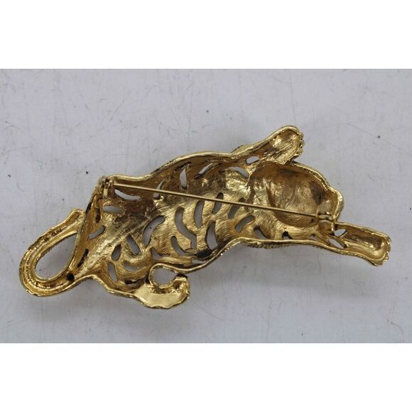 Large Black Stone Gold Tone Metal Crouching Leopard Brooch "3.5in" Wide - Picture 5 of 5